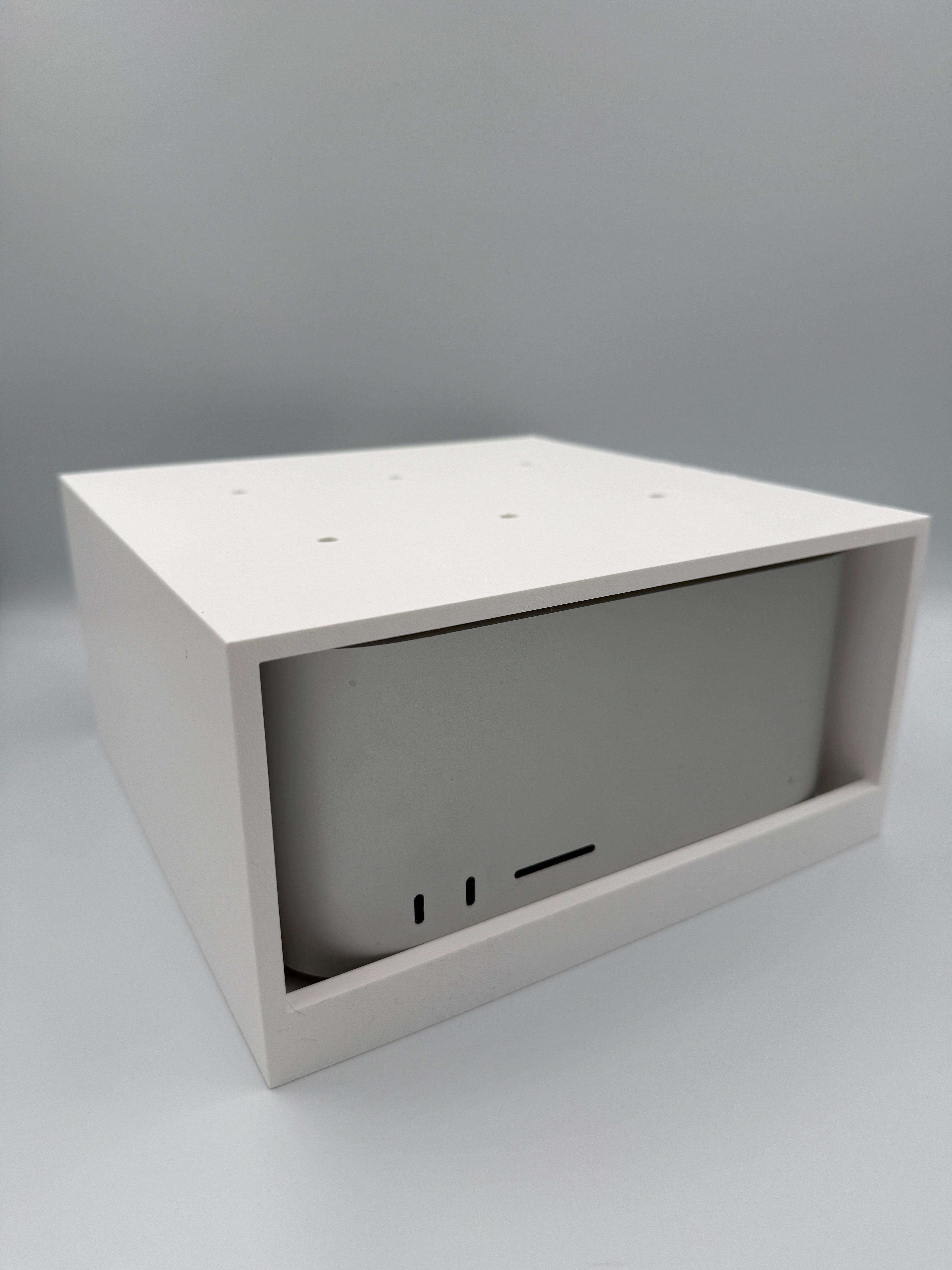 Mac Studio Mount — Horizontal — alternate view