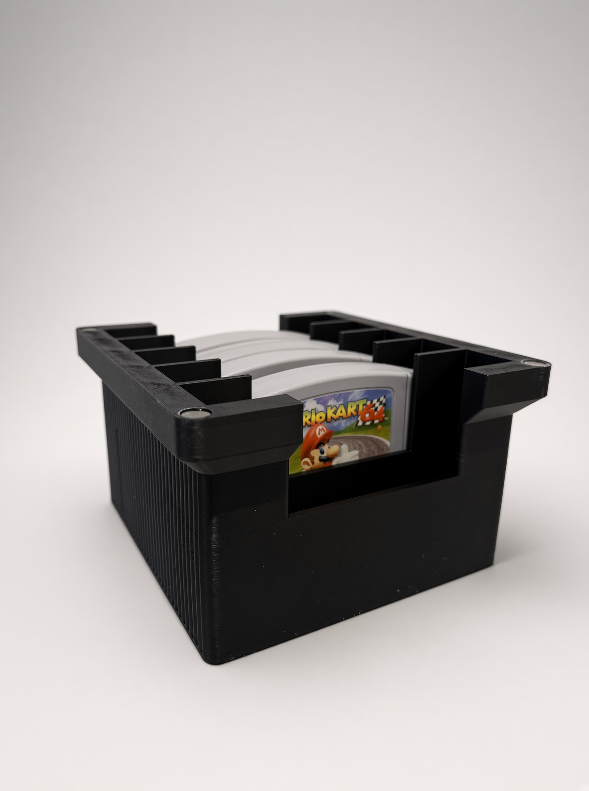 N64 Cartridge Crate — Magnetic Display Case for 5 Nintendo 64 Games